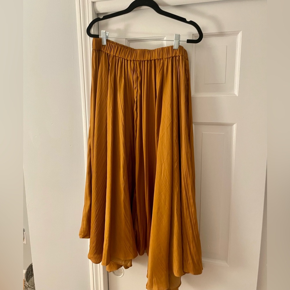 NWT By Anthropologie Sleek A-Line Skirt Size medium